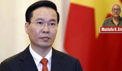 Sistem Hırsızı Yaşatmıyor: Vietnam’da Başkan İstifa Etti