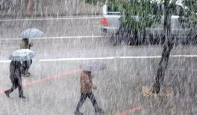 Meteoroloji’den Kuvvetli Yağış ve Fırtına Uyarısı! 45 Kentte Sarı Alarm Verildi