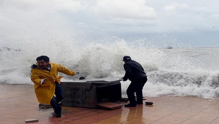 Meteoroloji İstanbul’u Saat Vererek Uyardı
