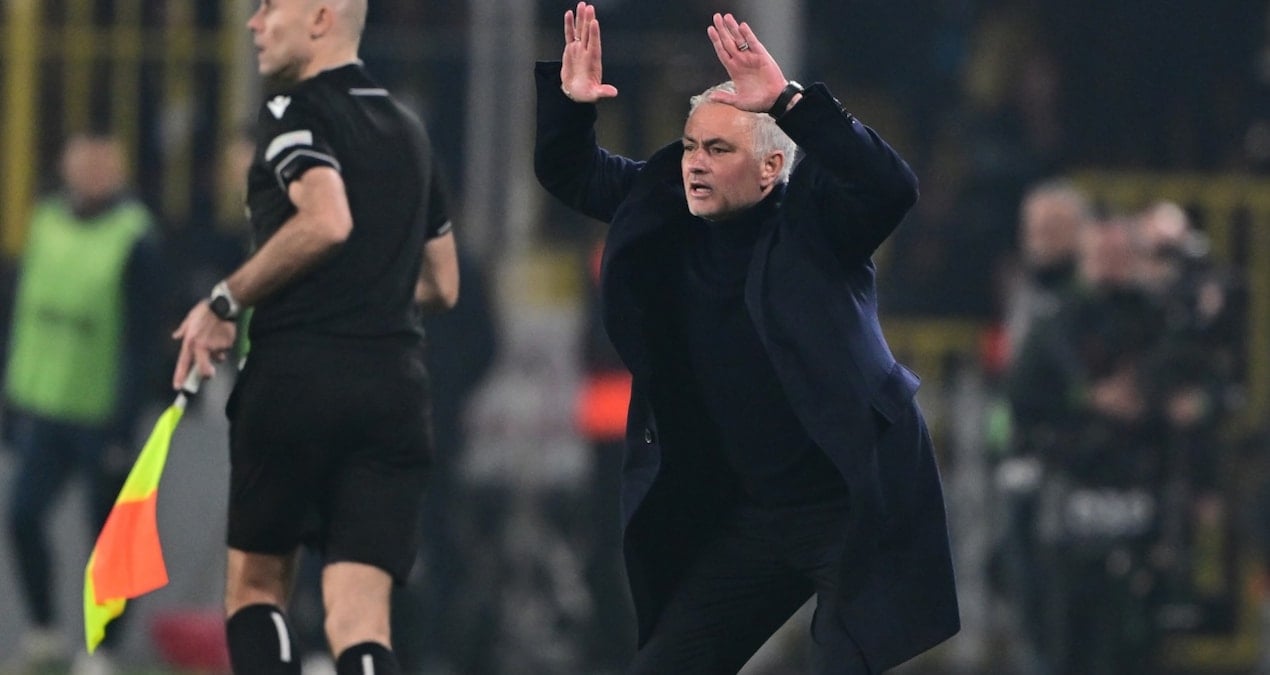 UEFA’dan Mourinho’ya şok ceza
