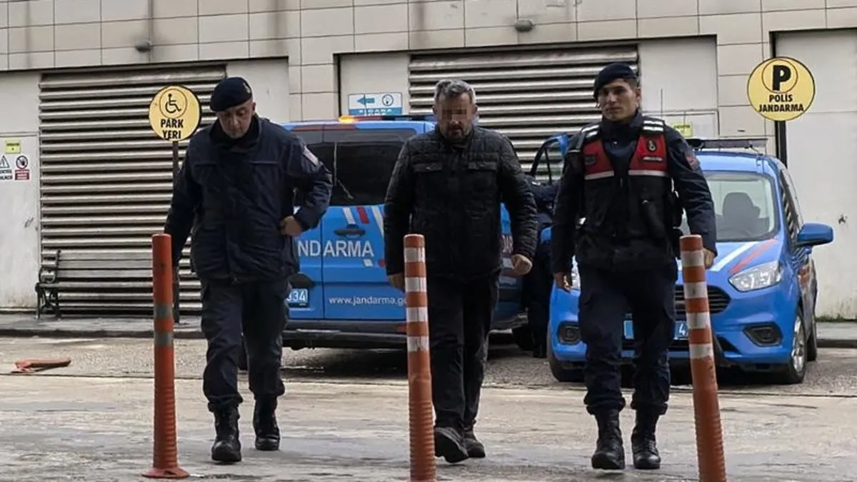 Müdür yardımcısı sokak ortasında darbedildi